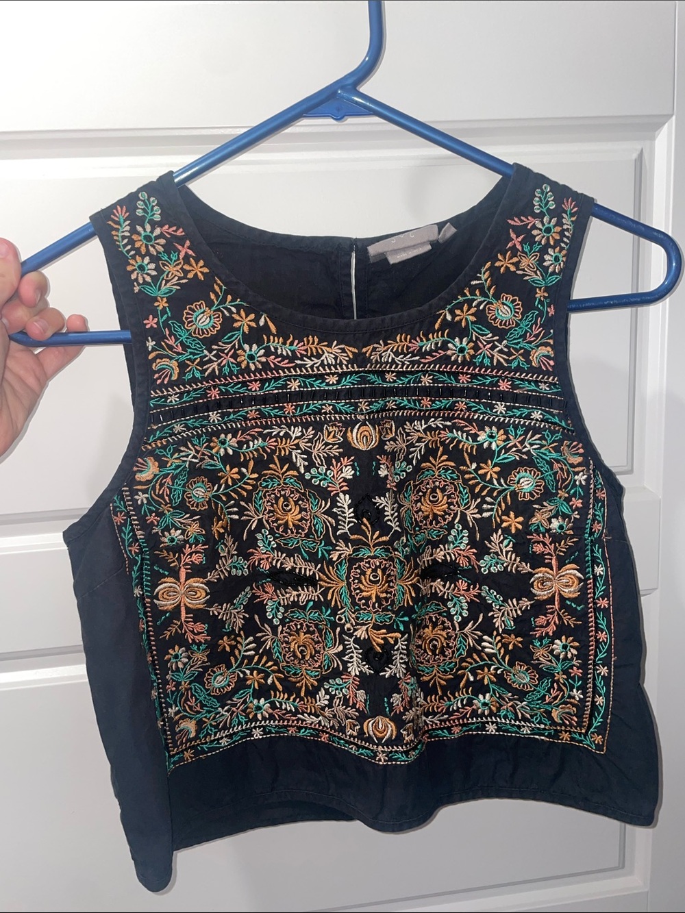 Anthropologie Vanessa Virginia Embroidered beaded crop top